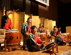 広島からのおもてなし，次郎丸太鼓