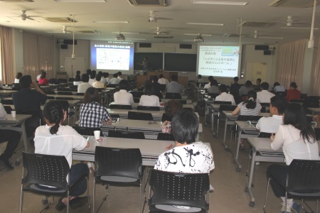 講演の部の様子